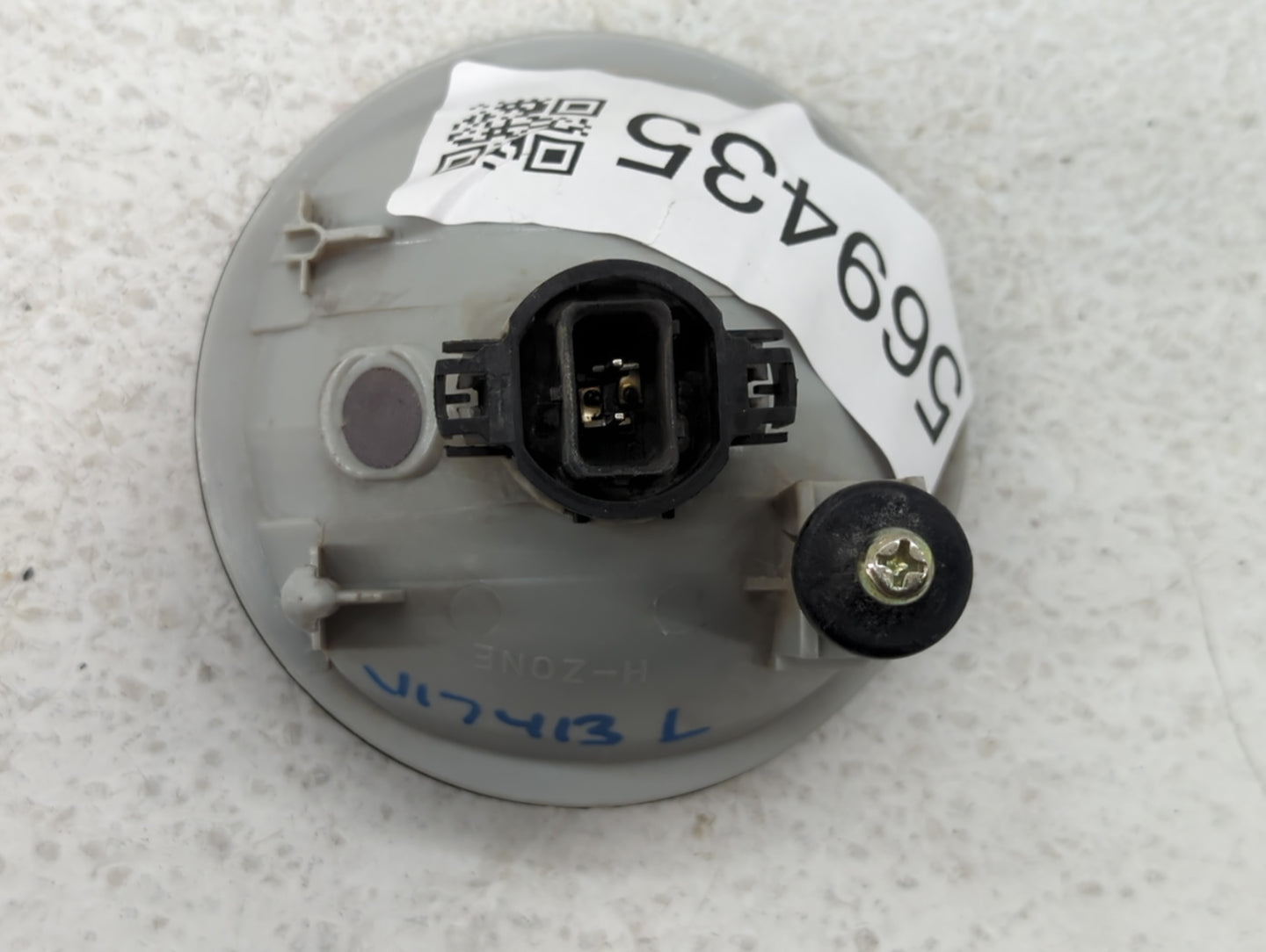 2007-2014 Chevrolet Suburban 1500 Passenger Right Oem Front Light Lamp - Oemusedautoparts1.com