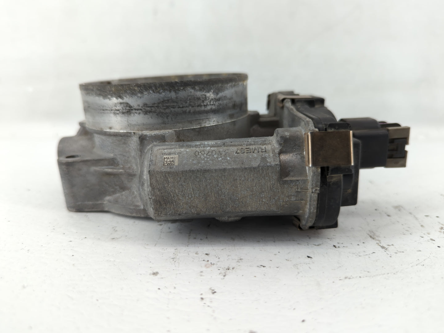 2007-2008 Chevrolet Suburban 1500 Throttle Body P/N:RME87-3A Fits Fits 2006 2007 2008 2009 OEM Used Auto Parts - Oemusedauto