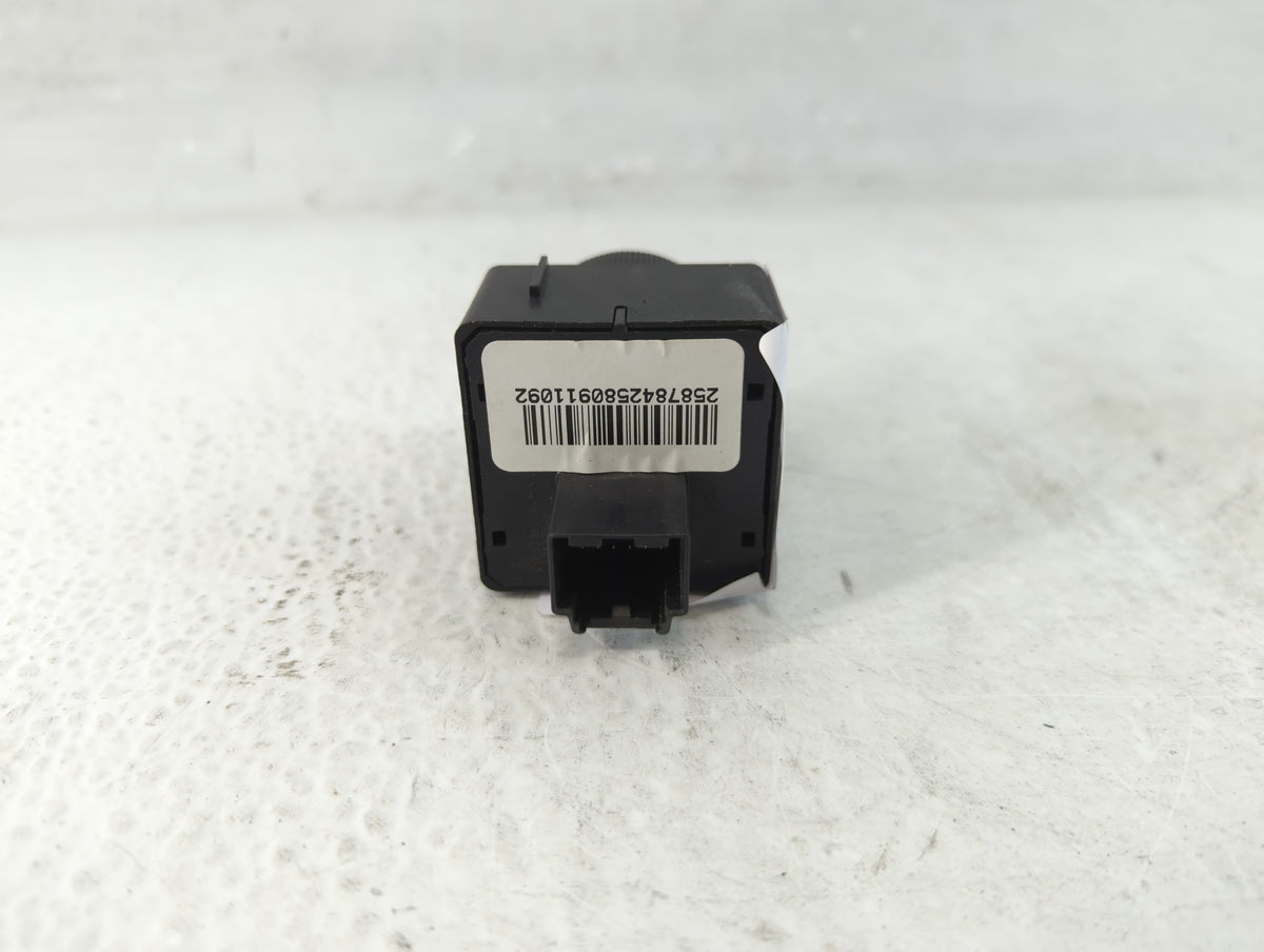 2008 Chevrolet Tahoe 1077867 - Oemusedautoparts1.com