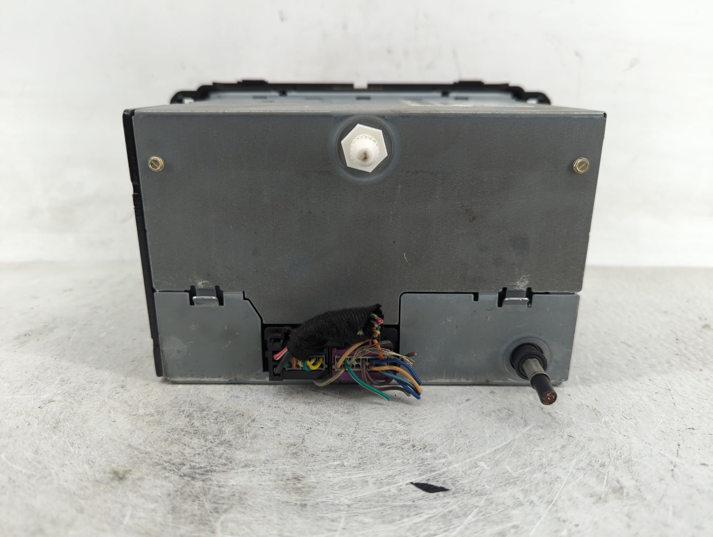 2007-2014 Chevrolet Tahoe Radio AM FM Cd Player Receiver Replacement P/N:15909952 25799567 Fits OEM Used Auto Parts - Oemuse