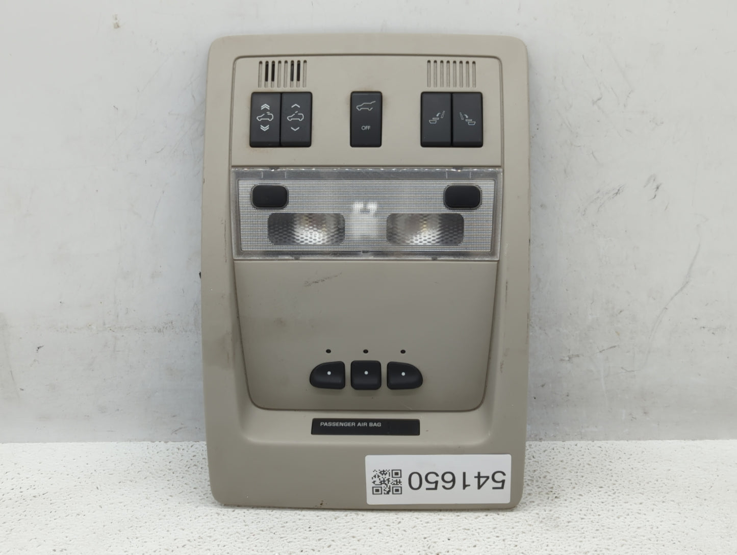 2007-2011 Chevrolet Tahoe Center Floor Console P/N:15948136 Fits Fits 2007 2008 2009 2010 2011 OEM Used Auto Parts - Oemused