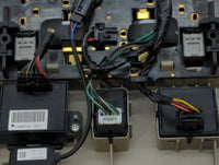 2007-2011 Chevrolet Tahoe Center Floor Console P/N:15948136 Fits Fits 2007 2008 2009 2010 2011 OEM Used Auto Parts - Oemused