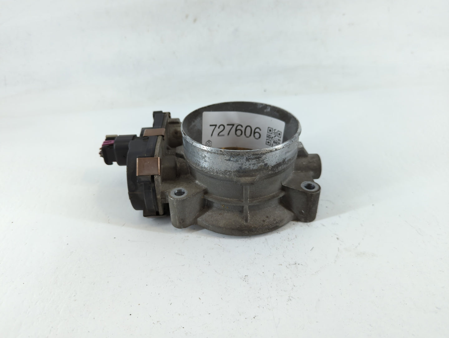 2007-2008 Chevrolet Tahoe Throttle Body P/N:RME87-3A Fits Fits 2006 2007 2008 2009 OEM Used Auto Parts - Oemusedautoparts1.c