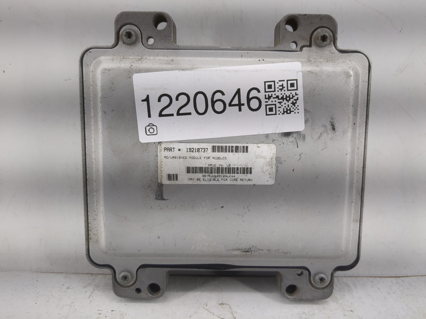 2007-2008 Chevrolet Trailblazer PCM Engine Control Computer ECU ECM PCU OEM P/N:19210737 Fits Fits 2007 2008 OEM Used Auto P
