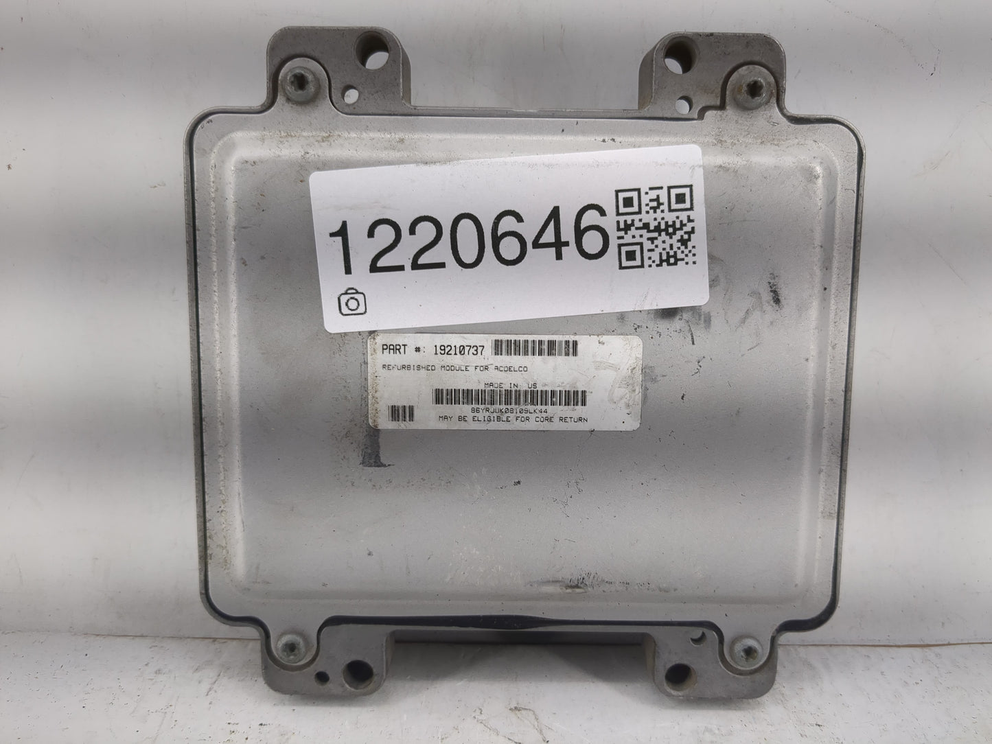 2007-2008 Chevrolet Trailblazer PCM Engine Control Computer ECU ECM PCU OEM P/N:19210737 Fits Fits 2007 2008 OEM Used Auto P