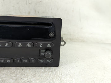 2005-2009 Chevrolet Trailblazer Radio AM FM Cd Player Receiver Replacement P/N:15850275 Fits Fits 2005 2006 2007 2008 2009 OEM Used Auto Parts