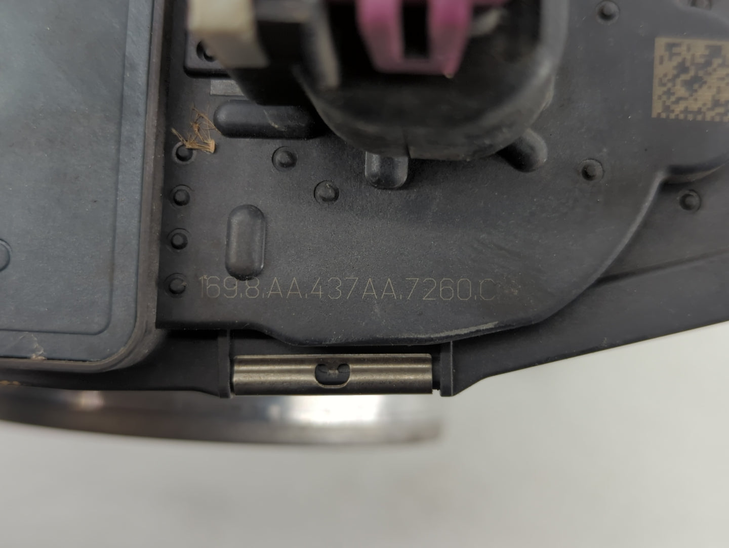 2008-2009 Chevrolet Trailblazer Throttle Body P/N:1698AA 437AA Fits Fits 2008 2009 OEM Used Auto Parts - Oemusedautoparts1.c