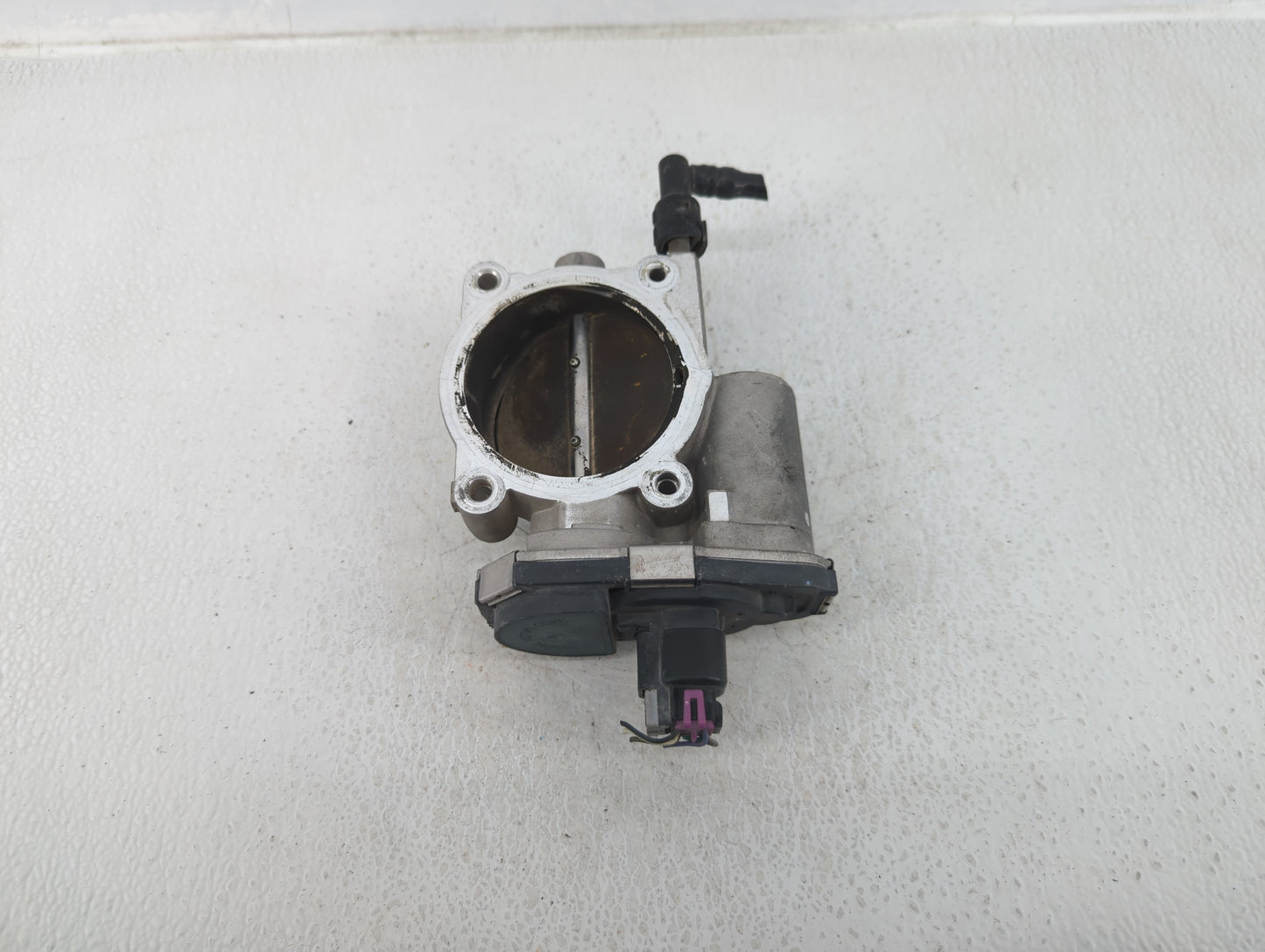 2008-2009 Chevrolet Trailblazer Throttle Body P/N:3377AA 437AA Fits Fits 2008 2009 OEM Used Auto Parts - Oemusedautoparts1.c