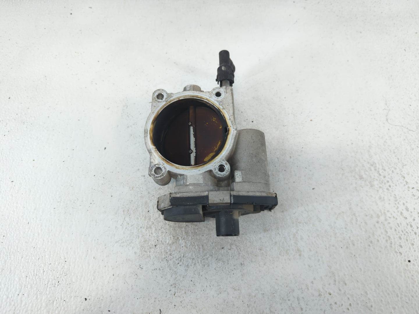 2008-2009 Chevrolet Trailblazer Throttle Body P/N:0168AA 437AA Fits Fits 2008 2009 OEM Used Auto Parts - Oemusedautoparts1.c