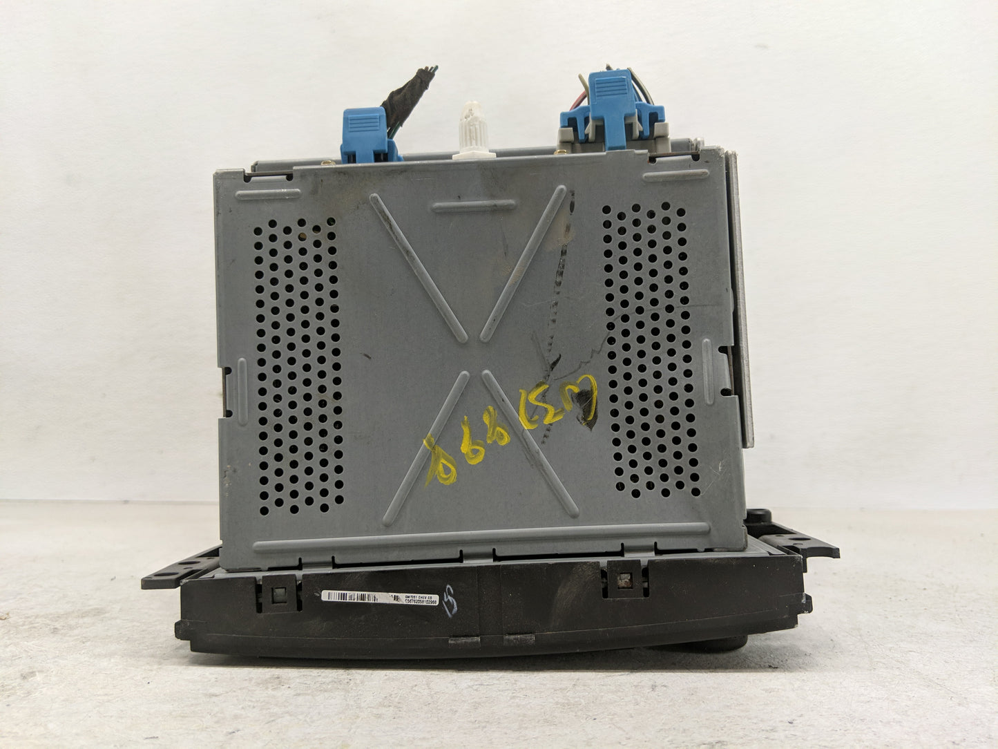 2008-2009 Chevrolet Uplander Radio AM FM Cd Player Receiver Replacement P/N:15878234 Fits Fits 2008 2009 OEM Used Auto Parts