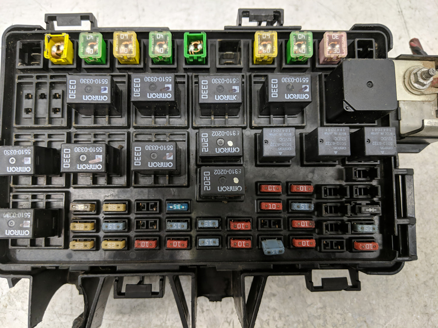 2005-2009 Chevrolet Uplander Fusebox Fuse Box Panel Relay Module P/N:15791555 Fits Fits 2005 2006 2007 2008 2009 OEM Used Au