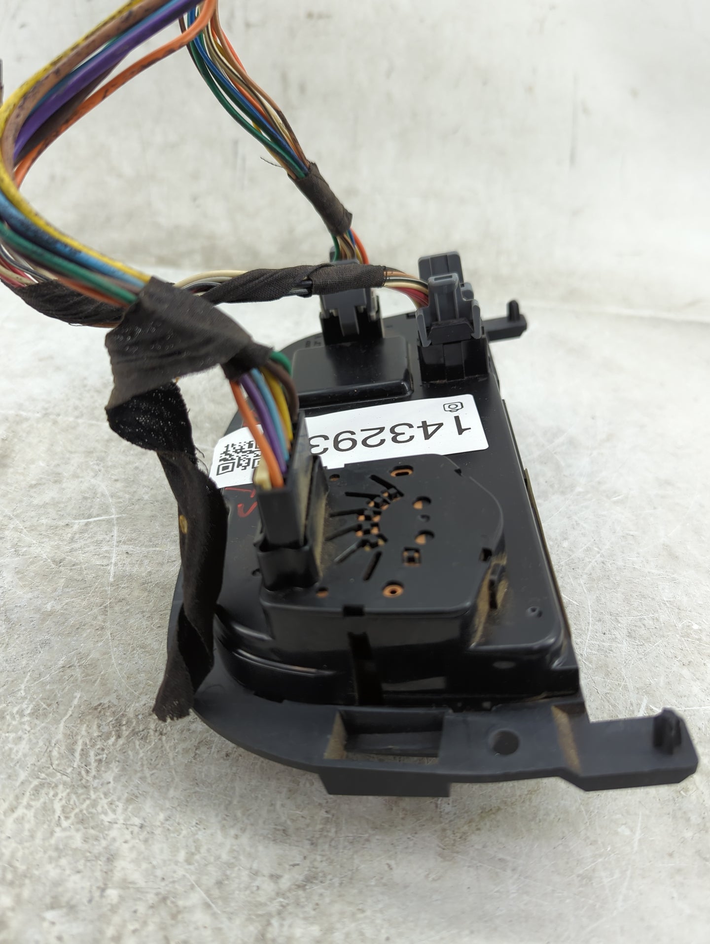 2008 Chevrolet Uplander Climate Control Module Temperature AC/Heater Replacement P/N:25783272 11847101, 383272M072200270 Fit