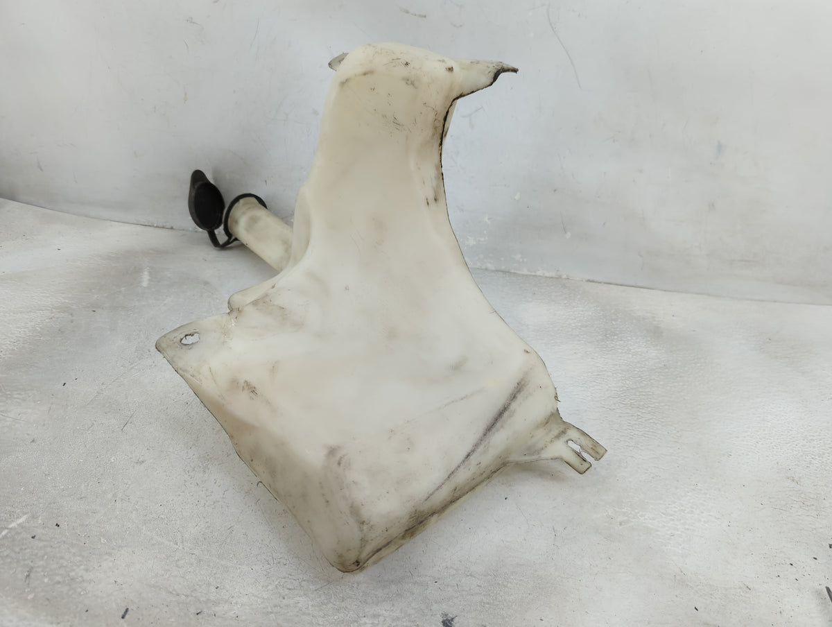 2008 Chevrolet Uplander Windshield Washer Fluid Reservoir Bottle Oem - Oemusedautoparts1.com