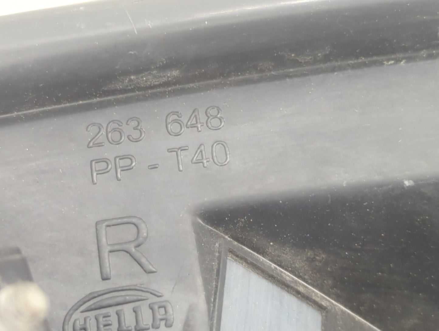 2005 Chevrolet Uplander Passenger Right Oem Head Light Headlight Lamp - Oemusedautoparts1.com