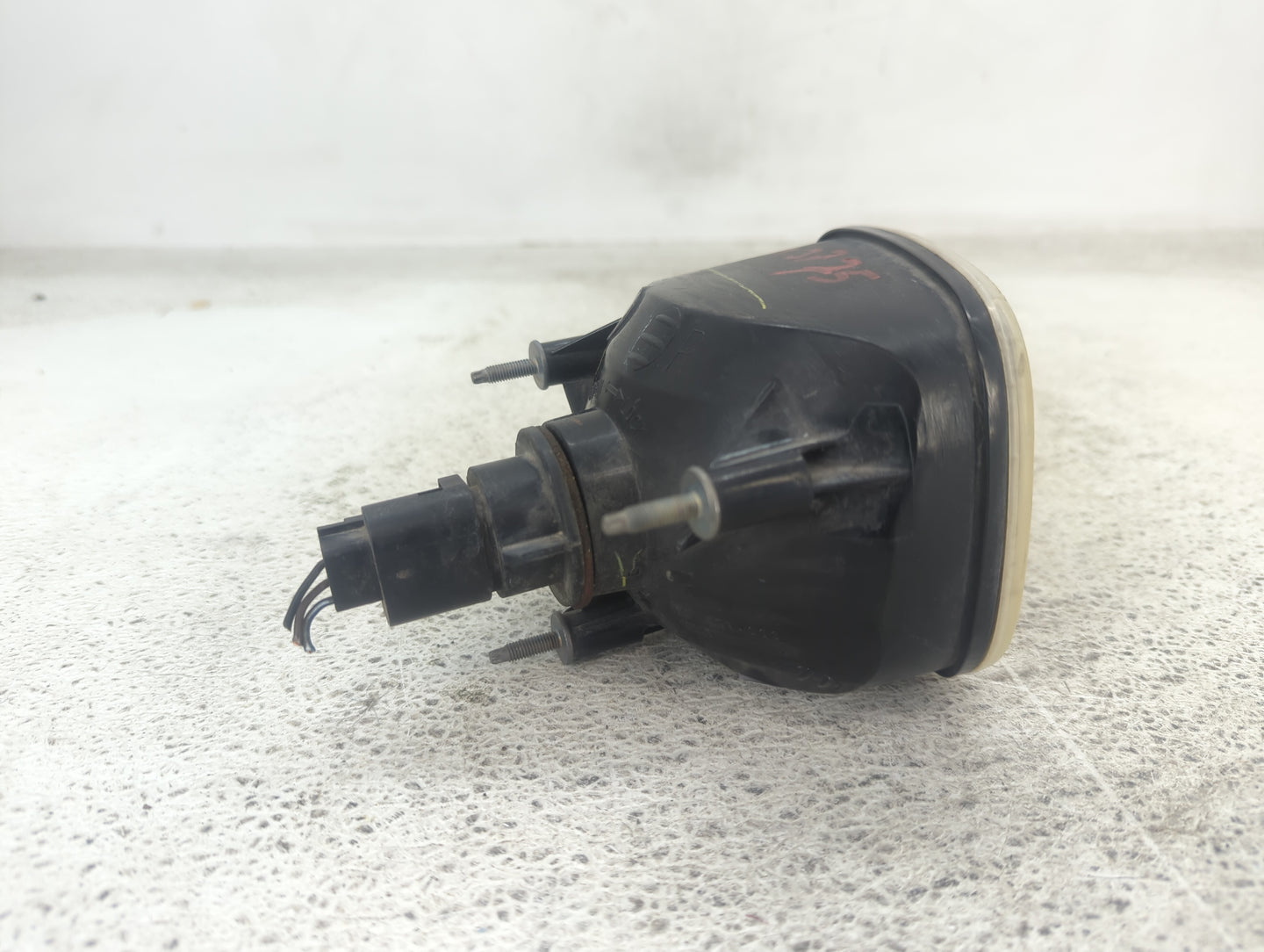 2005 Chevrolet Uplander Passenger Right Oem Head Light Headlight Lamp - Oemusedautoparts1.com