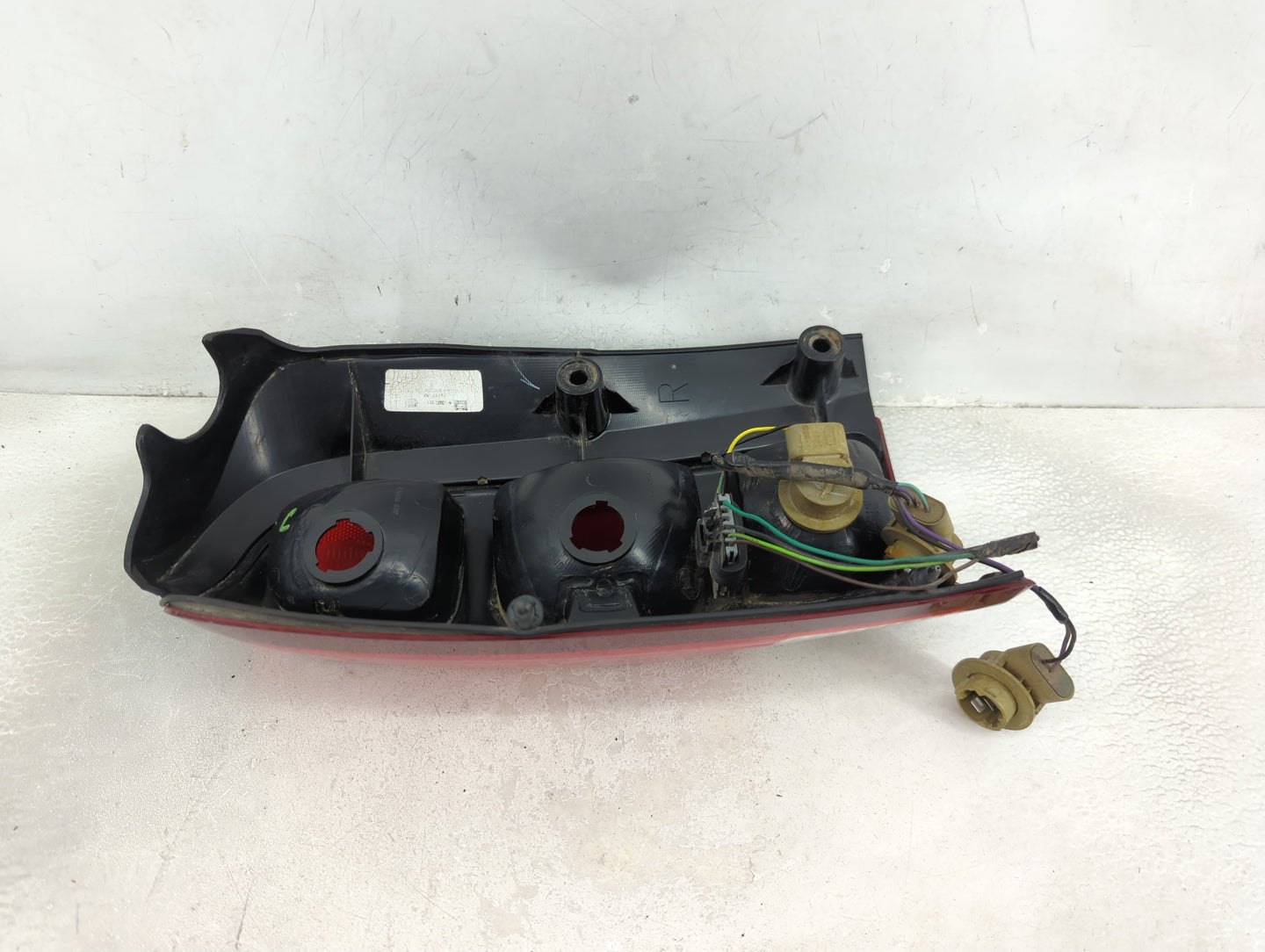 2005-2009 Chevrolet Uplander Tail Light Assembly Passenger Right OEM Fits Fits 2005 2006 2007 2008 2009 OEM Used Auto Parts 