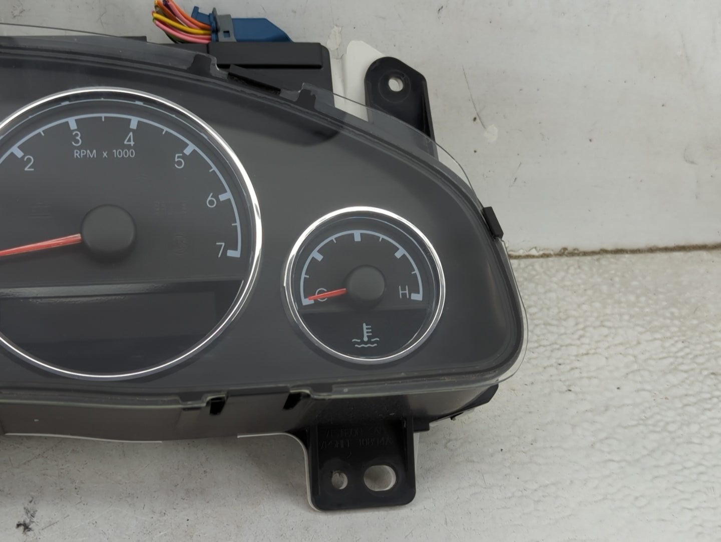 2008-2009 Chevrolet Uplander Instrument Cluster Speedometer Gauges P/N:15885649 Miles: Fits Fits 2008 2009 OEM Used Auto Par