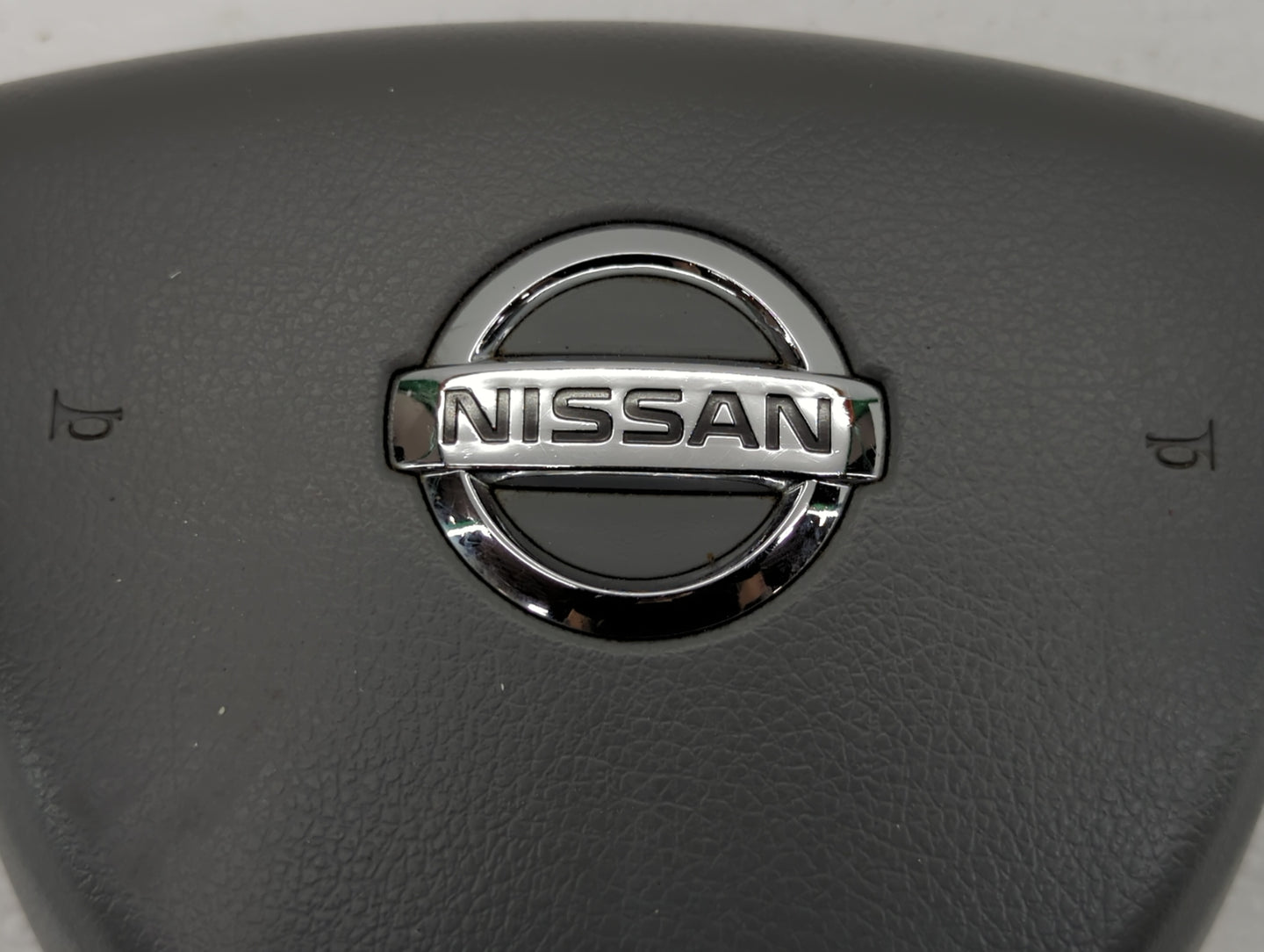 2007-2009 Chevrolet Uplander Air Bag Driver Left Steering Wheel Mounted Fits Fits 2007 2008 2009 OEM Used Auto Parts - Oemus