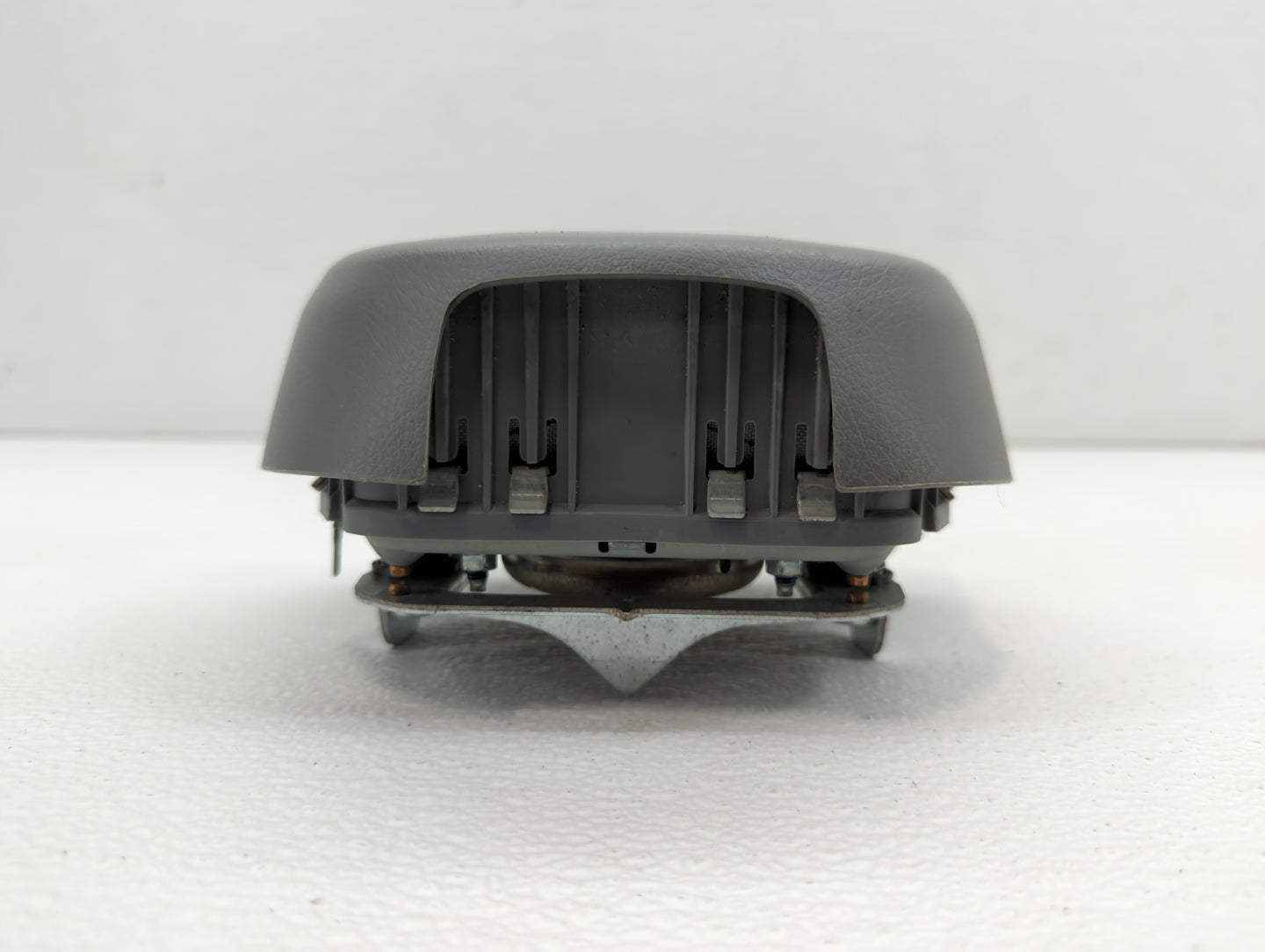 2007-2009 Chevrolet Uplander Air Bag Driver Left Steering Wheel Mounted Fits Fits 2007 2008 2009 OEM Used Auto Parts - Oemus