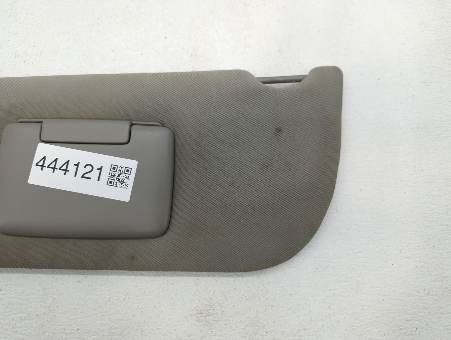 2005-2009 Chevrolet Uplander Sun Visor Shade Replacement Driver Left Mirror Fits Fits 2005 2006 2007 2008 2009 OEM Used Auto