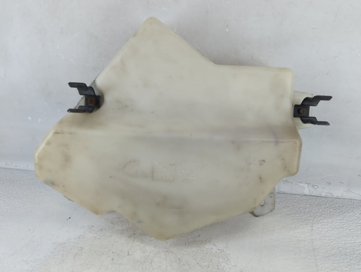 2005 Chevrolet Uplander Radiator Coolant Overflow Expansion Tank Bottle 912827 - Oemusedautoparts1.com