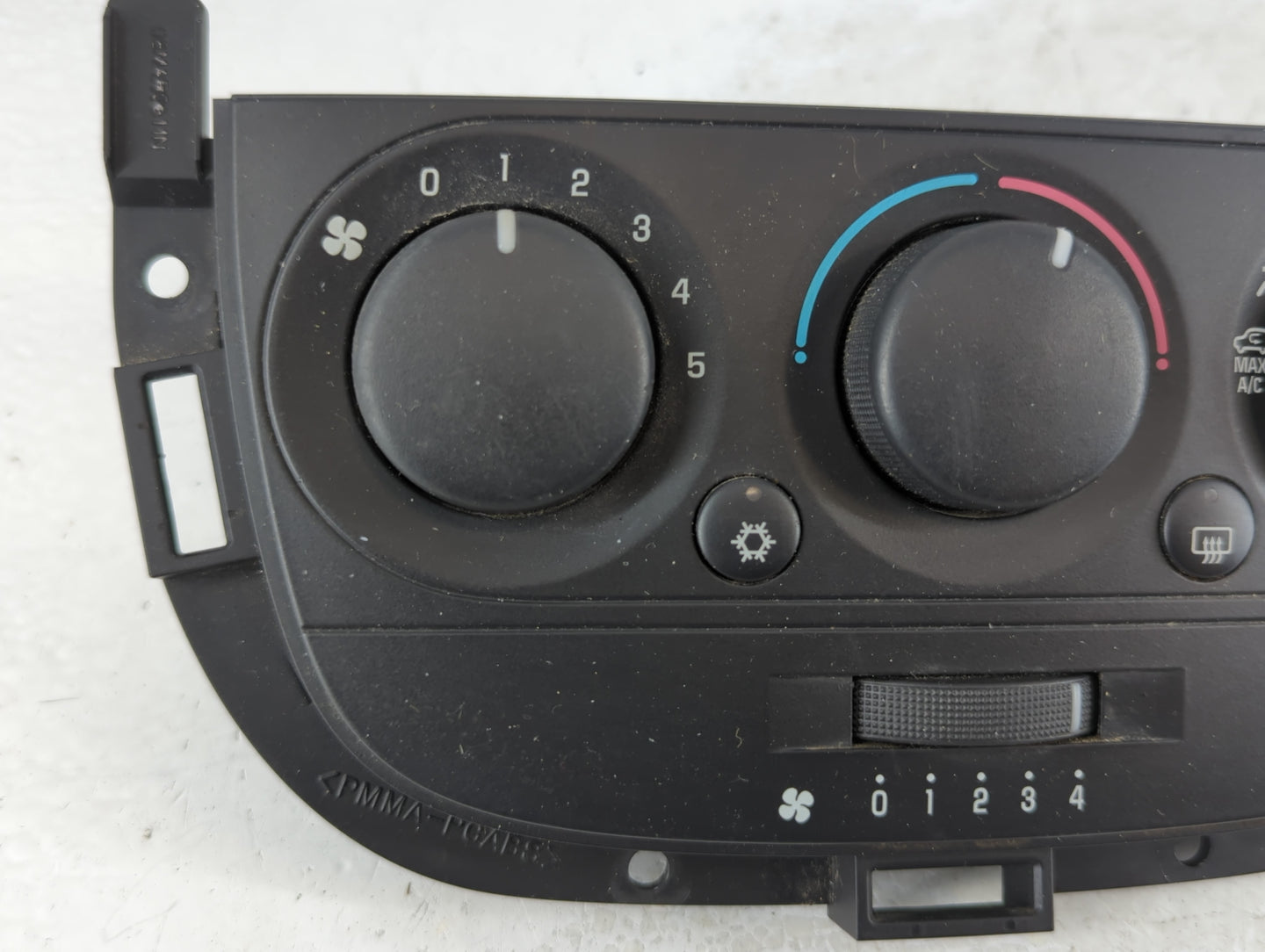 2005-2009 Chevrolet Uplander Climate Control Module Temperature AC/Heater Replacement P/N:25783273 Fits OEM Used Auto Parts 