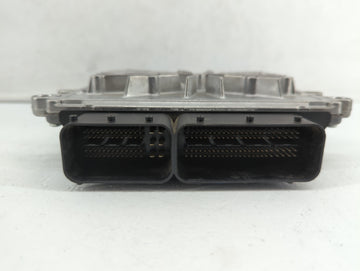 2008 Chevrolet V30 PCM Engine Control Computer ECU ECM PCU OEM P/N:279700-9300 0 261 209 038 Fits OEM Used Auto Parts
