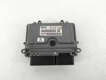 compare product 2008 Chevrolet V30 PCM Engine Control Computer ECU ECM PCU OEM P/N:0 261 209 038 Fits OEM Used Auto Parts