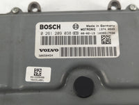 2008 Chevrolet V30 PCM Engine Control Computer ECU ECM PCU OEM P/N:0 261 209 038 Fits OEM Used Auto Parts - Oemusedautoparts