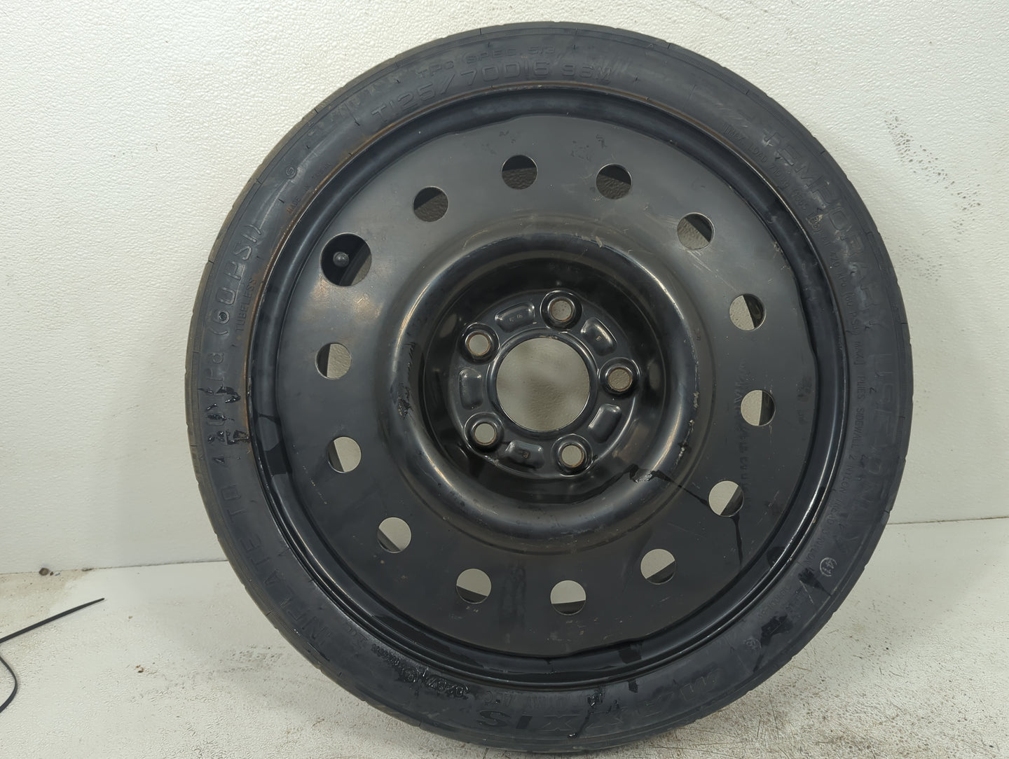 2008 Chevrolet Impala (80 & Up) Impala Spare Donut Tire Wheel Rim Oem - Oemusedautoparts1.com
