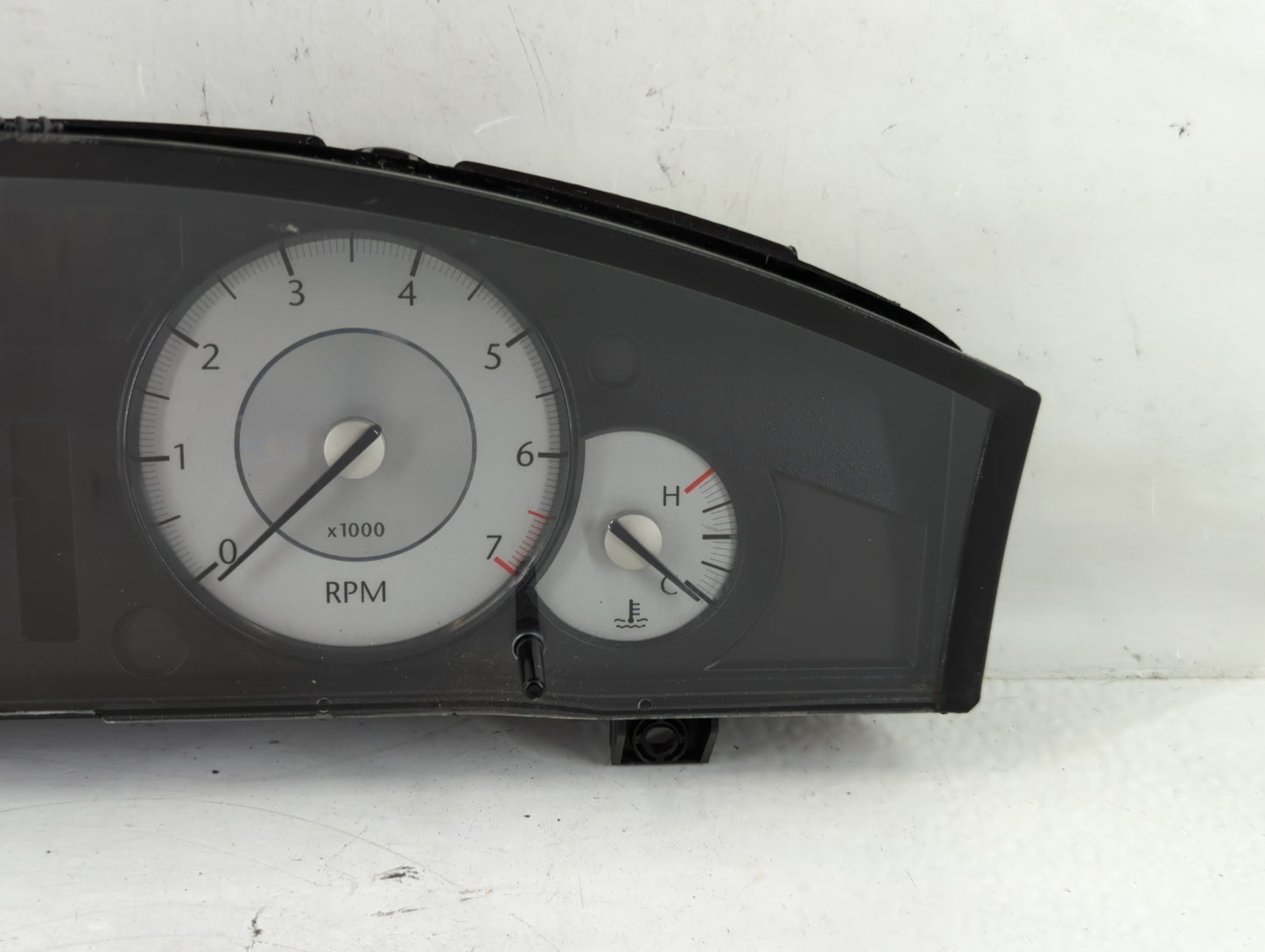2008 Chrysler 300 Instrument Cluster Speedometer Gauges Fits OEM Used Auto Parts - Oemusedautoparts1.com