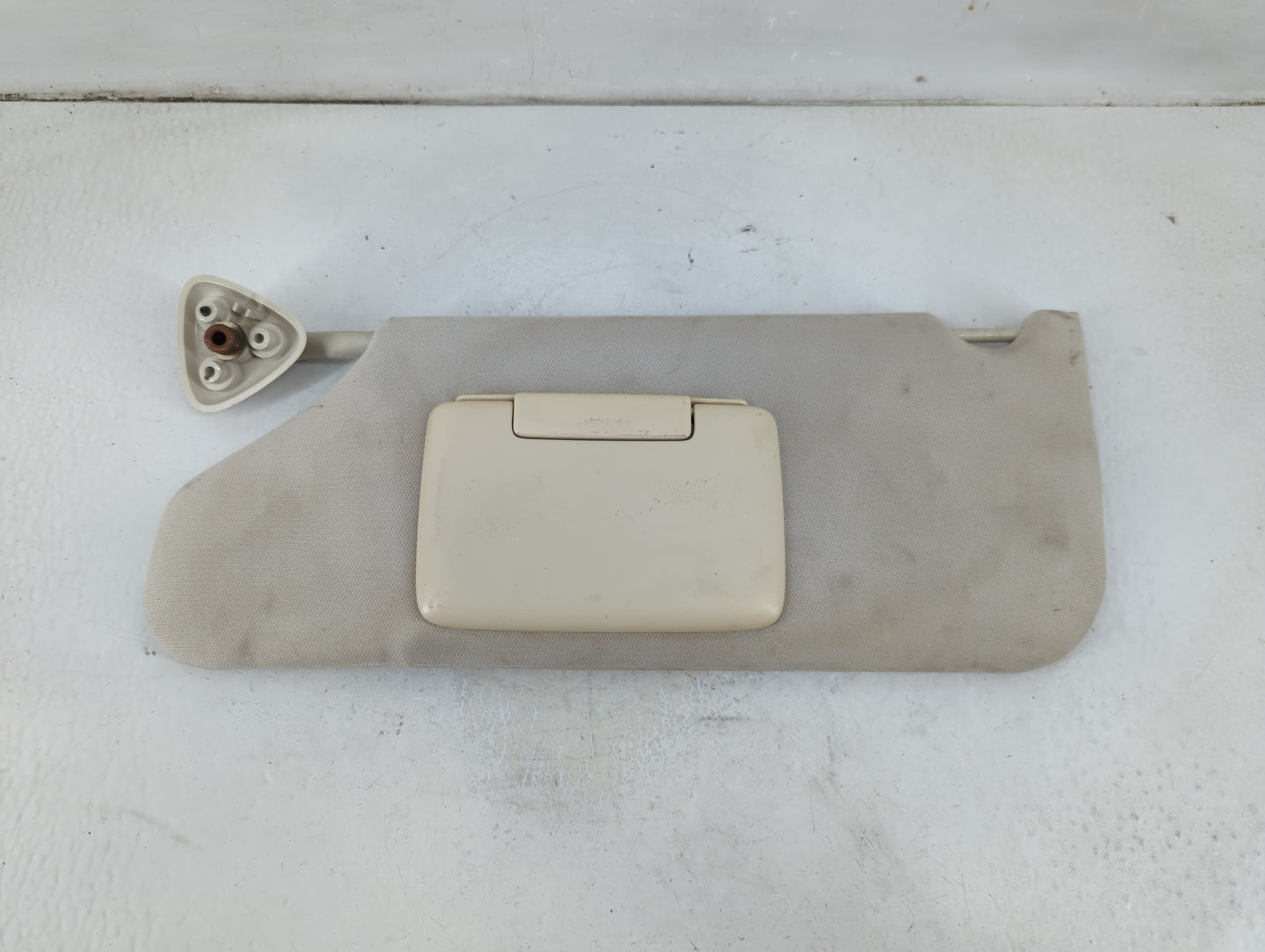 2008-2010 Chrysler 300 Sun Visor Shade Replacement Driver Left Mirror Fits Fits 2008 2009 2010 OEM Used Auto Parts - Oemused