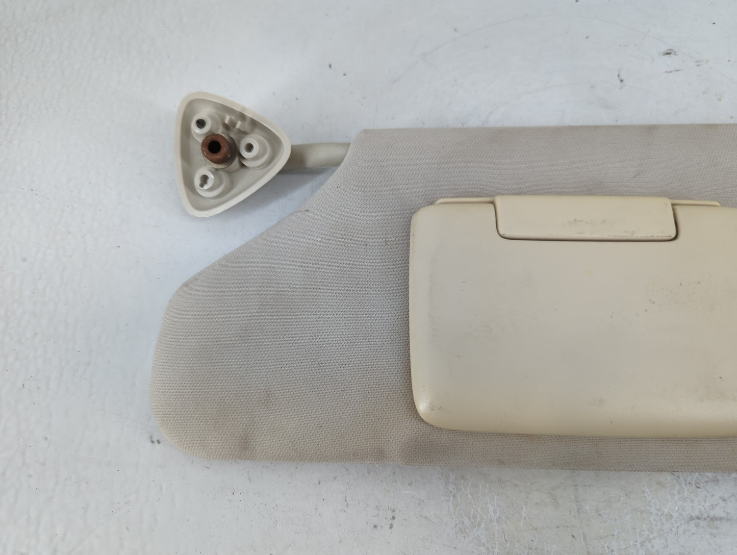 2008-2010 Chrysler 300 Sun Visor Shade Replacement Driver Left Mirror Fits Fits 2008 2009 2010 OEM Used Auto Parts - Oemused