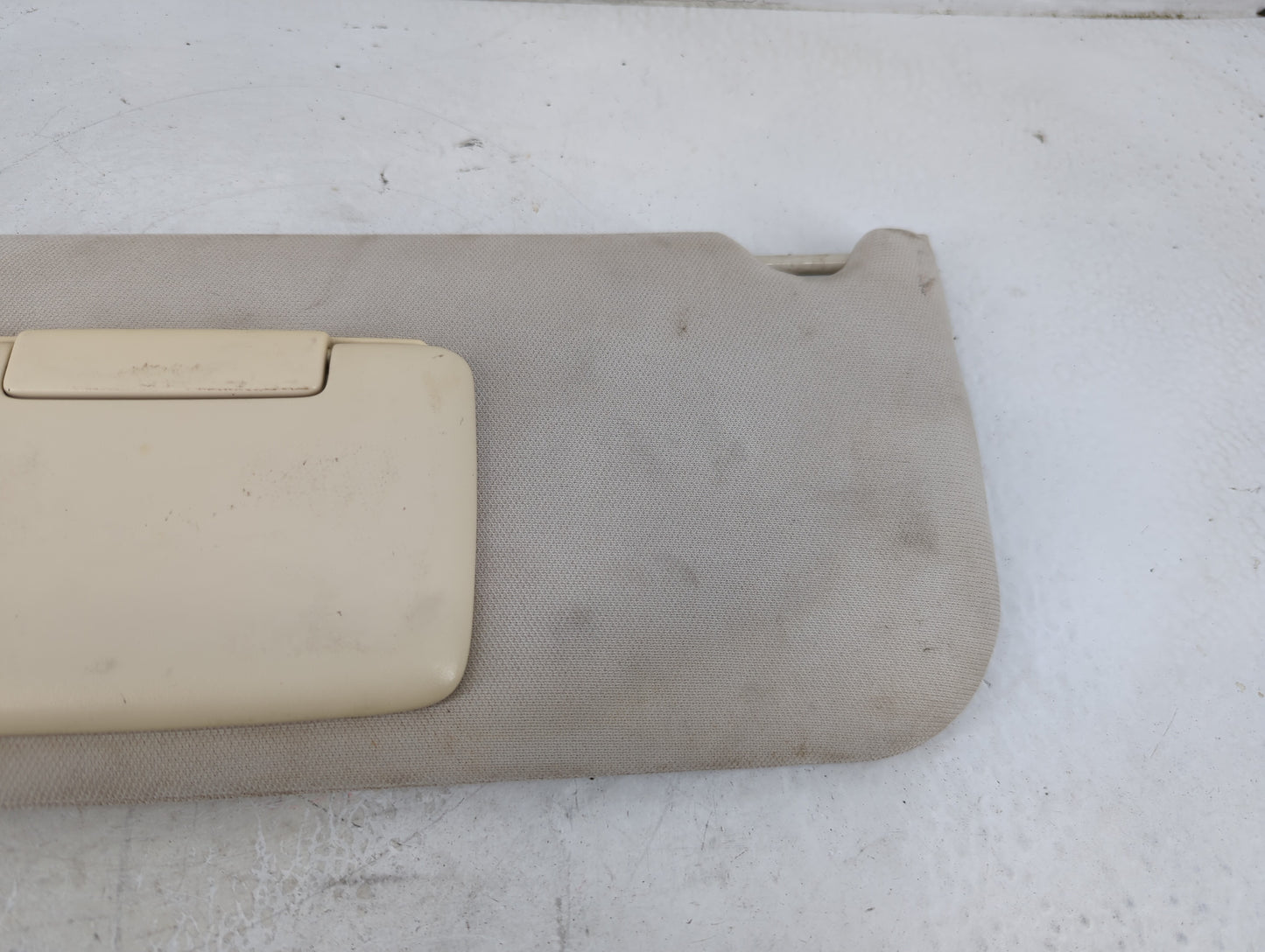 2008-2010 Chrysler 300 Sun Visor Shade Replacement Driver Left Mirror Fits Fits 2008 2009 2010 OEM Used Auto Parts - Oemused