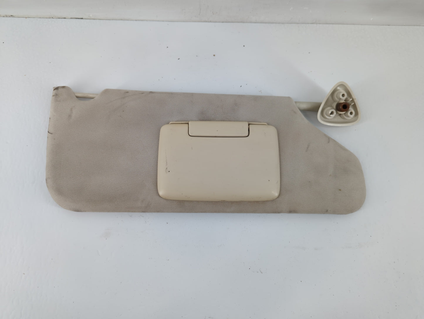 2008-2010 Chrysler 300 Sun Visor Shade Replacement Passenger Right Mirror Fits Fits 2008 2009 2010 OEM Used Auto Parts - Oem