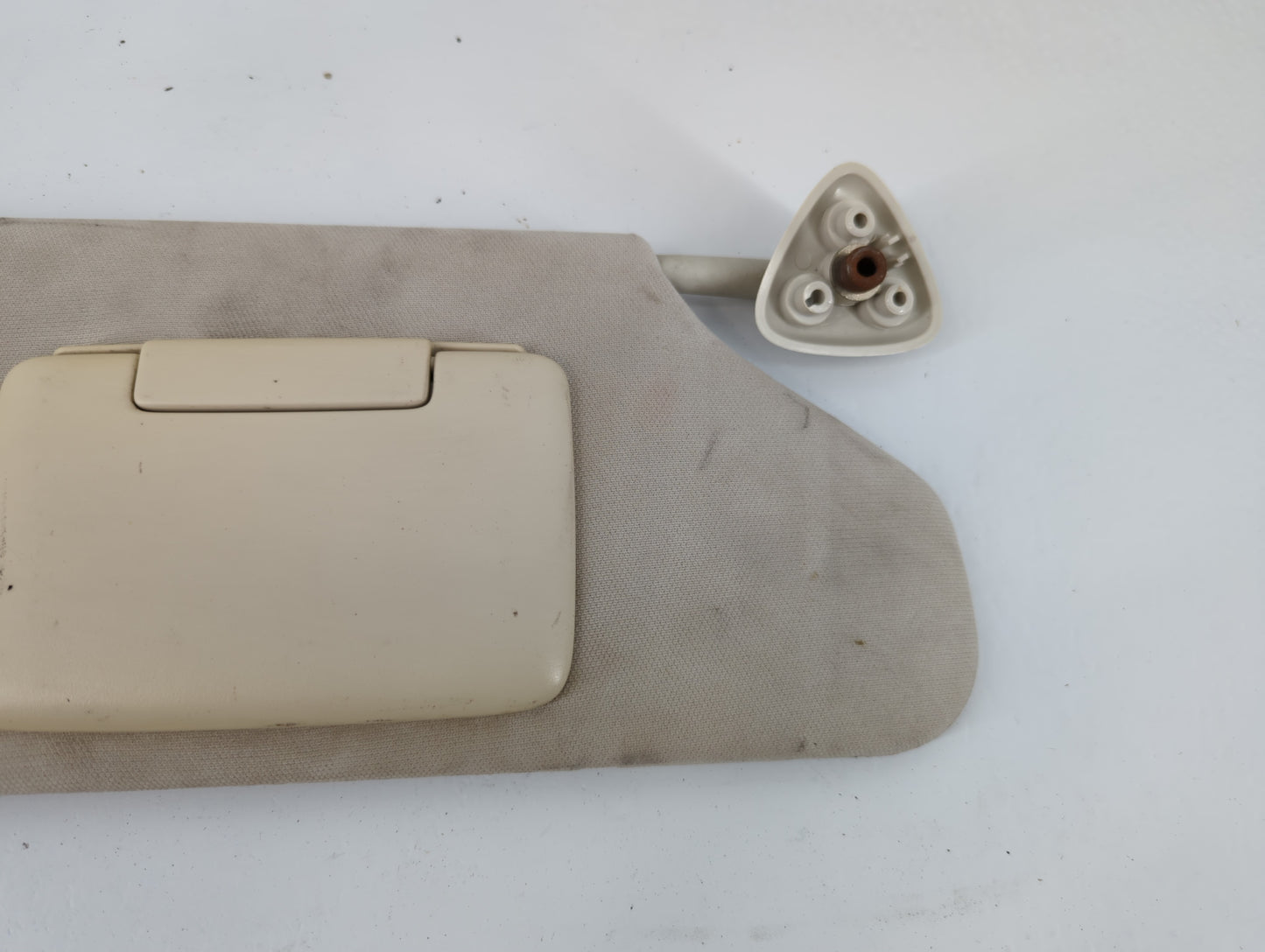 2008-2010 Chrysler 300 Sun Visor Shade Replacement Passenger Right Mirror Fits Fits 2008 2009 2010 OEM Used Auto Parts - Oem