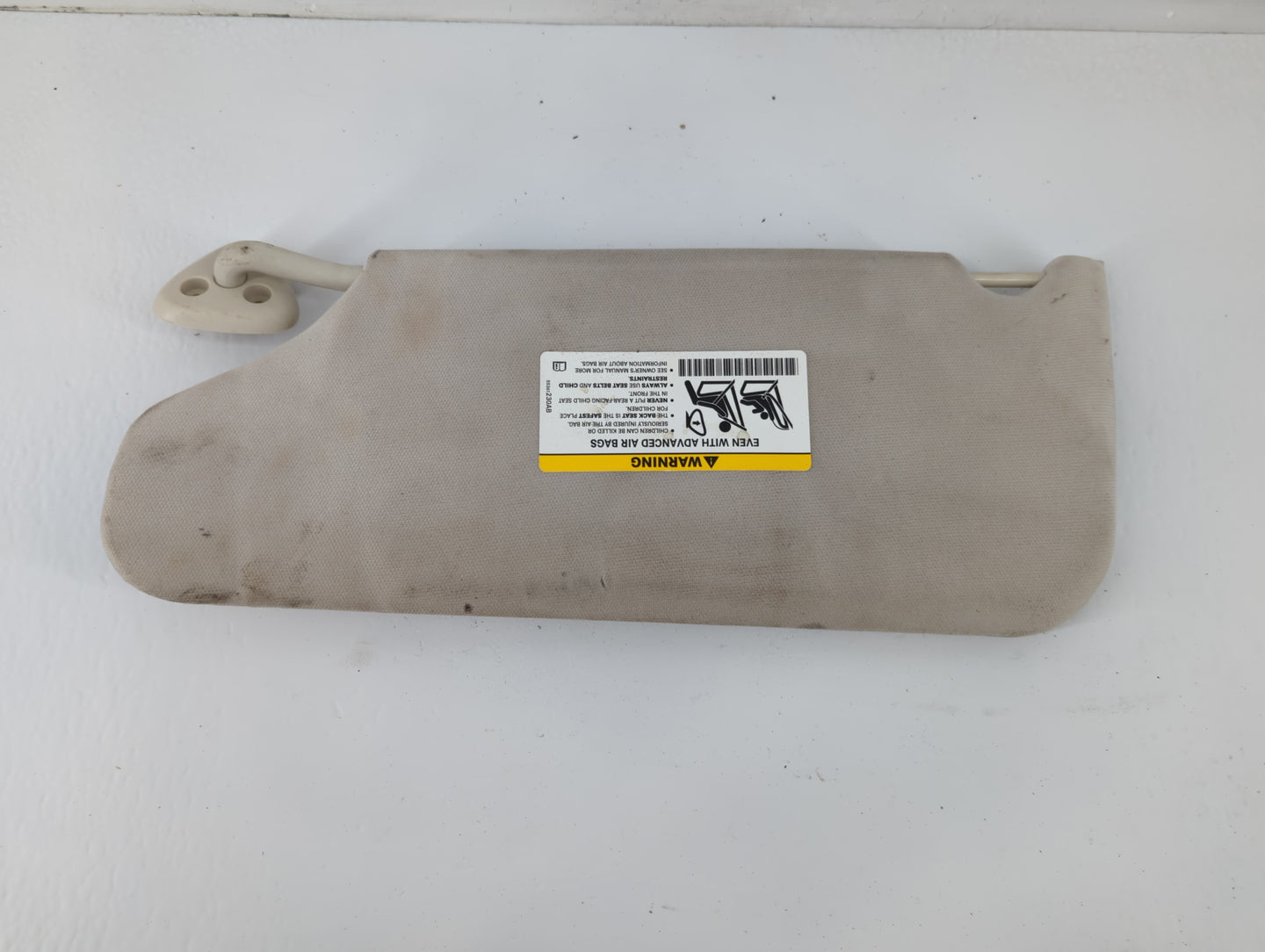 2008-2010 Chrysler 300 Sun Visor Shade Replacement Passenger Right Mirror Fits Fits 2008 2009 2010 OEM Used Auto Parts - Oem