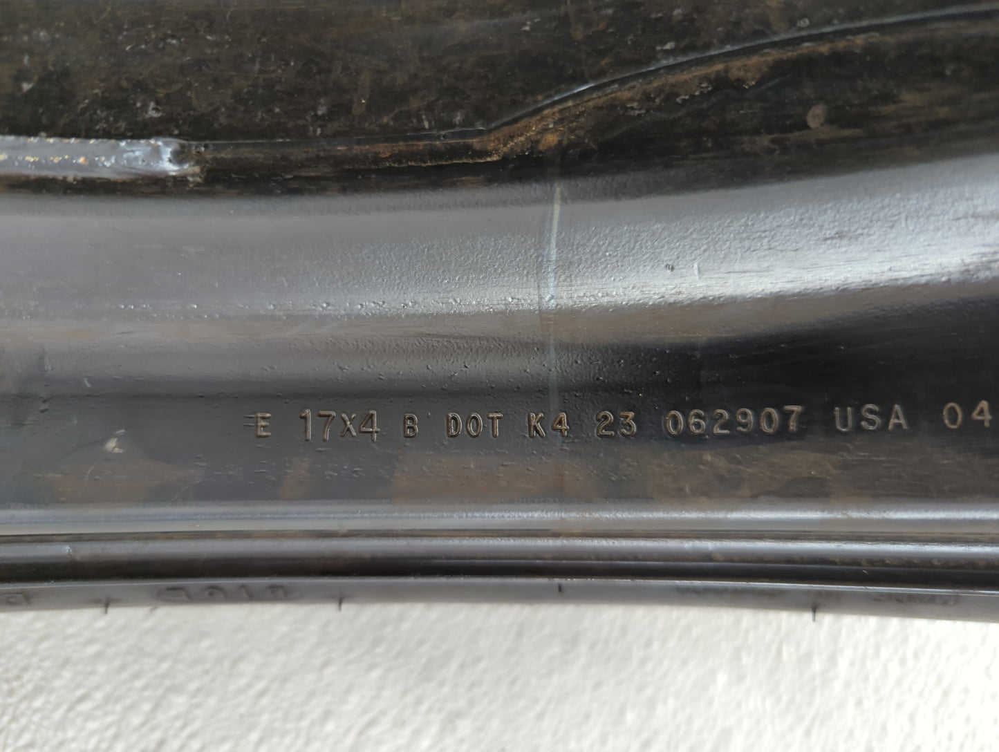 2005-2022 Chrysler 300 Spare Donut Tire Wheel Rim Oem - Oemusedautoparts1.com