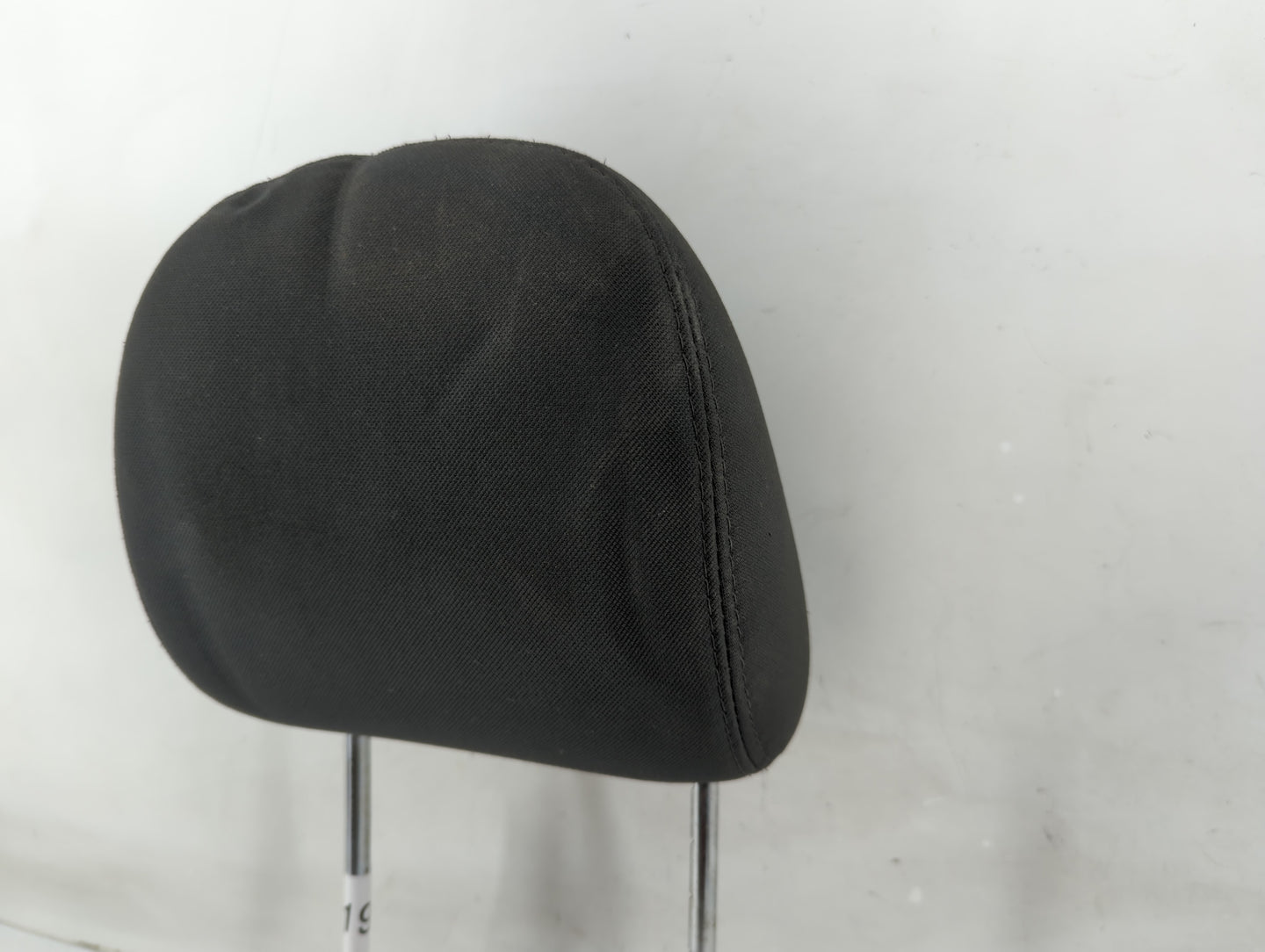 2008-2010 Chrysler 300 Headrest Head Rest Front Driver Passenger Seat Fits Fits 2008 2009 2010 OEM Used Auto Parts - Oemused