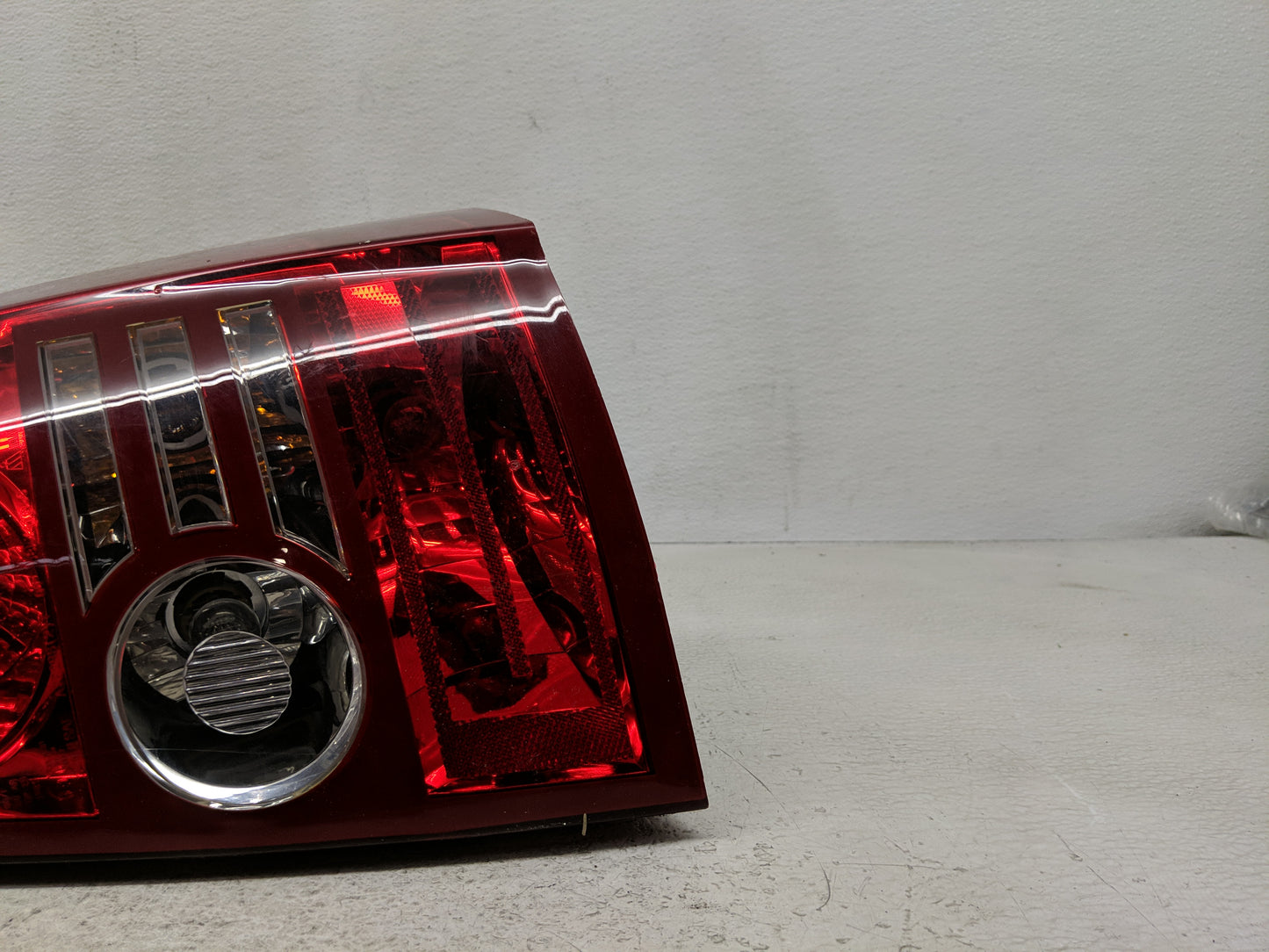 2008-2010 Chrysler 300 Tail Light Assembly Passenger Right OEM P/N:04806372AC Fits Fits 2008 2009 2010 OEM Used Auto Parts -