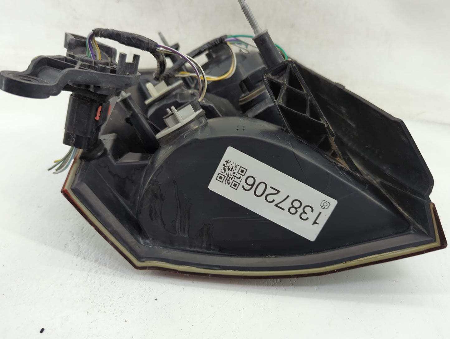 2008-2010 Chrysler 300 Tail Light Assembly Passenger Right OEM P/N:2C3KA43R38H312882 Fits Fits 2008 2009 2010 OEM Used Auto 