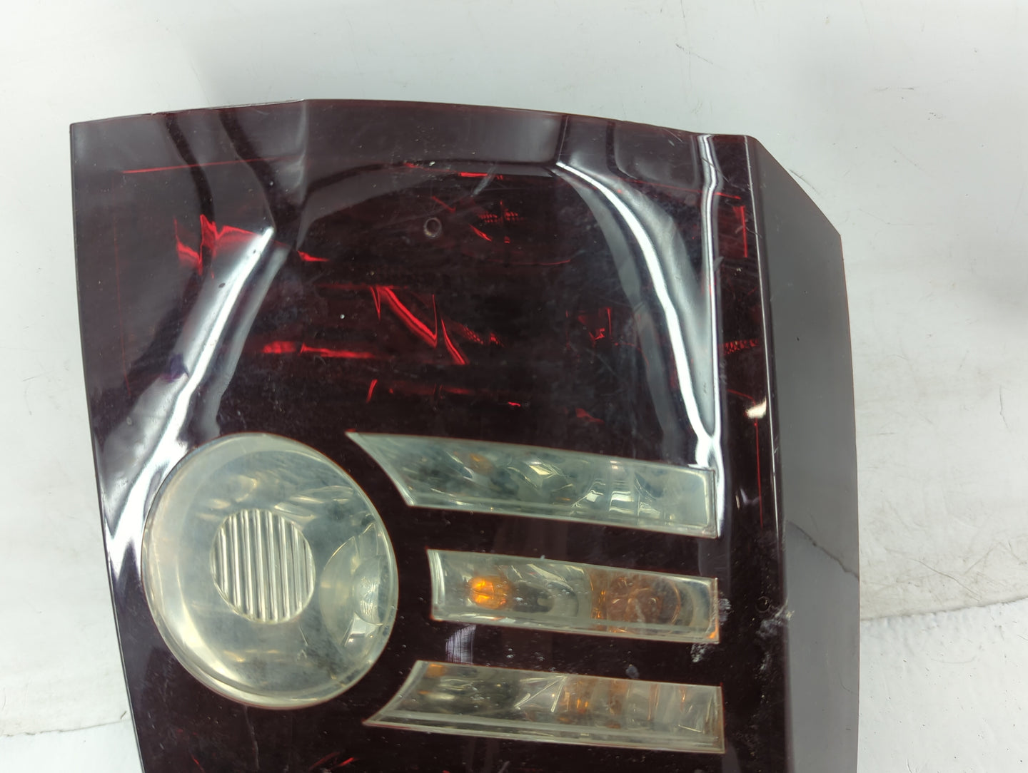 2008-2010 Chrysler 300 Tail Light Assembly Passenger Right OEM P/N:04806372AC Fits Fits 2008 2009 2010 OEM Used Auto Parts -