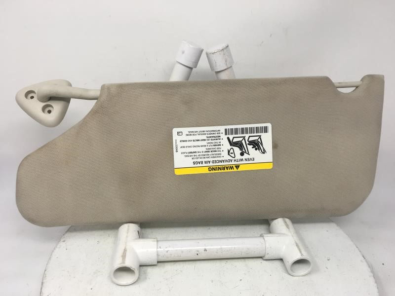 2008-2010 Chrysler 300 Sun Visor Shade Replacement Passenger Right Mirror Fits Fits 2008 2009 2010 OEM Used Auto Parts - Oem