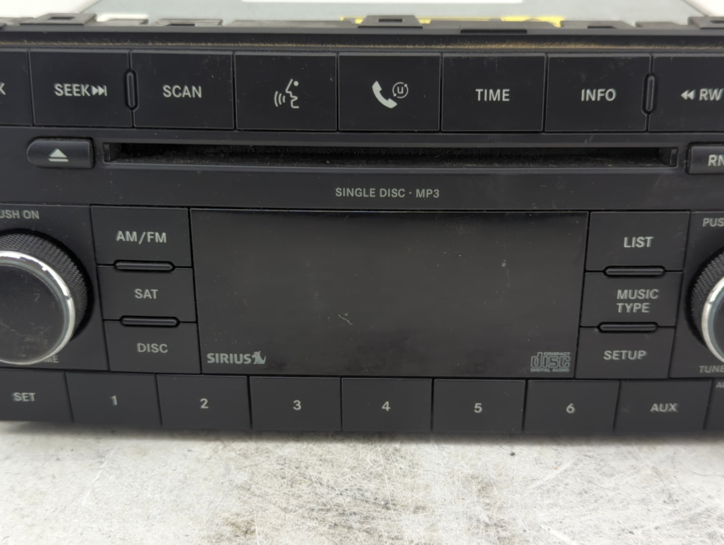 2008-2009 Chrysler 300 Radio AM FM Cd Player Receiver Replacement P/N:P05064420AF Fits Fits 2008 2009 OEM Used Auto Parts - 
