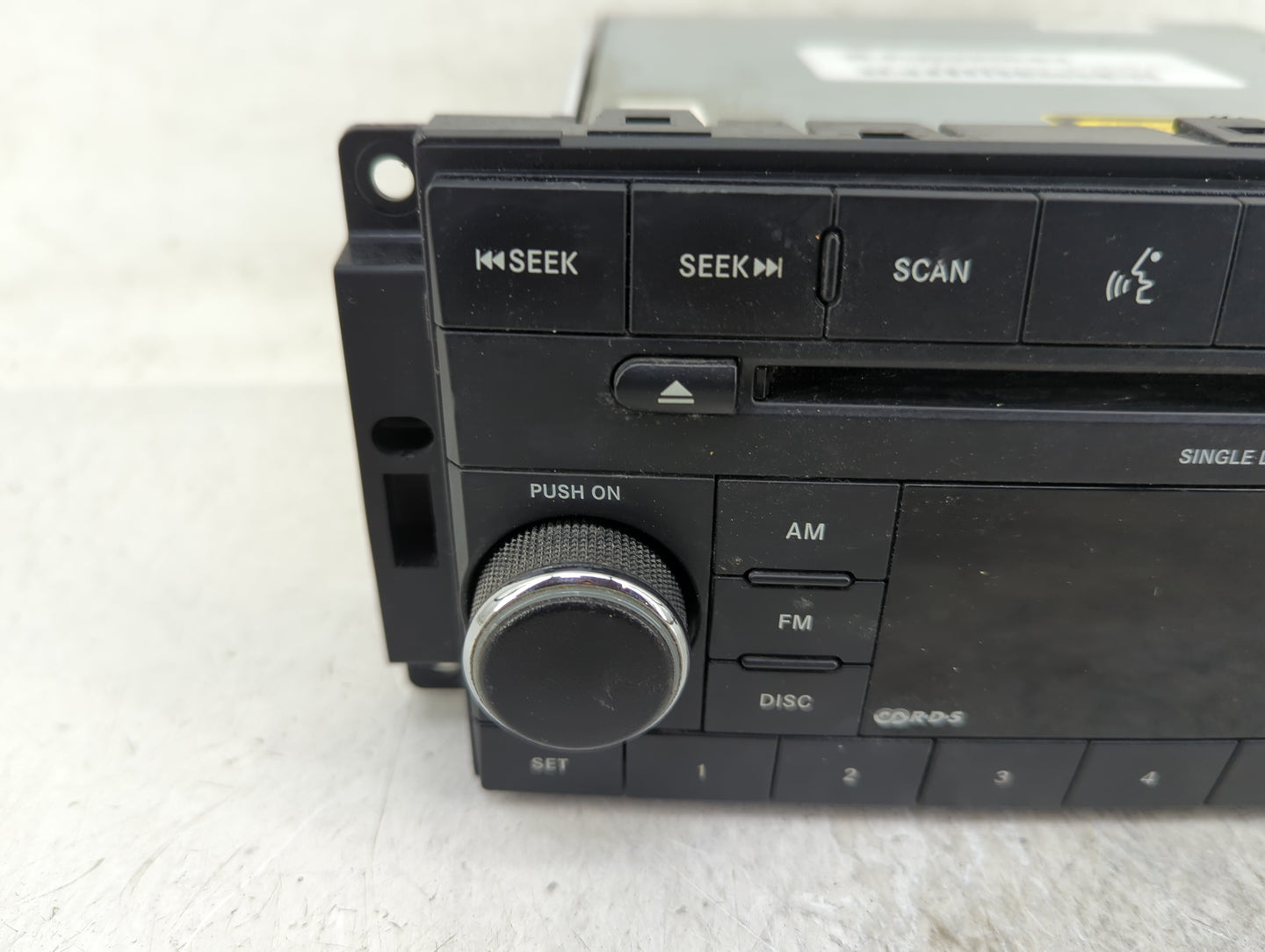 2008-2009 Chrysler 300 Radio AM FM Cd Player Receiver Replacement P/N:05064410AF Fits Fits 2008 2009 OEM Used Auto Parts - O