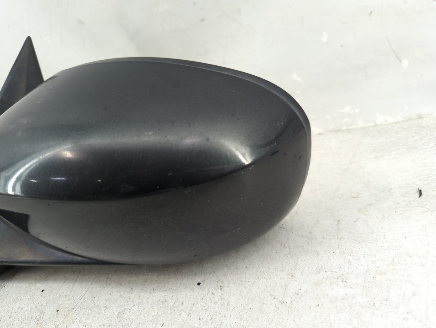 2006-2010 Chrysler 300 Driver Side View Mirror - Left Door Mirror OEM Used - Oemusedautoparts1.com