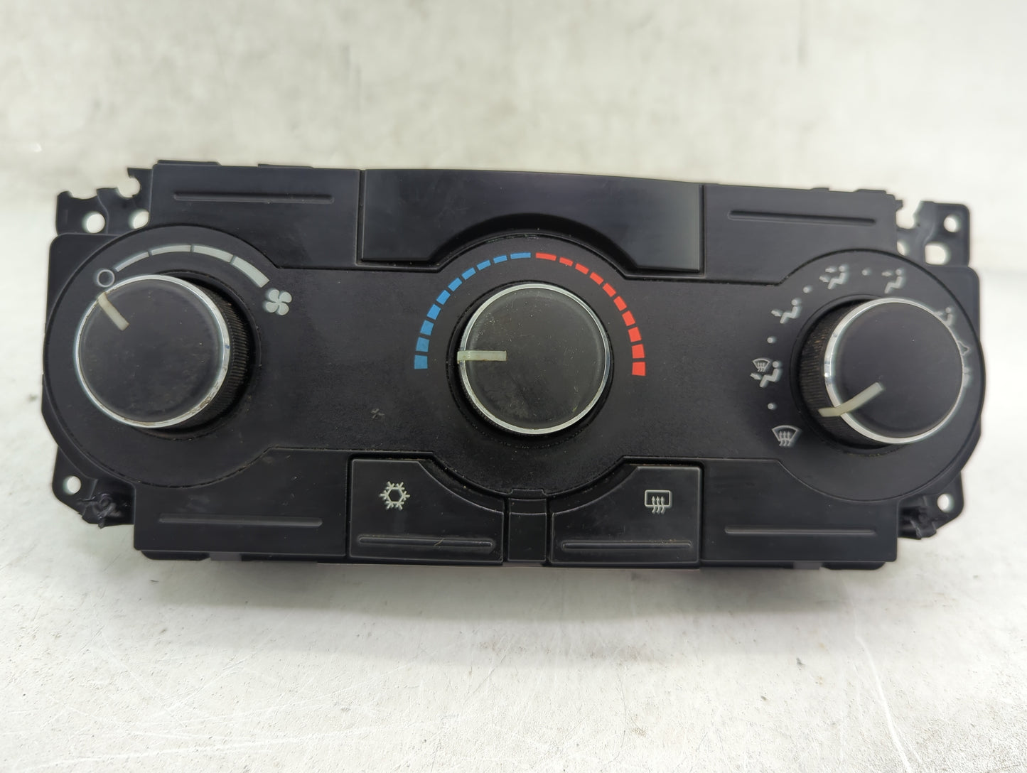2008-2010 Chrysler 300 Climate Control Module Temperature AC/Heater Replacement P/N:P55111871AB Fits Fits 2008 2009 2010 OEM