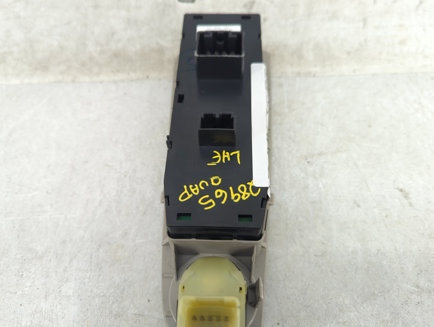 2006-2010 Chrysler 300 Master Power Window Switch Replacement Driver Side Left P/N:P04602343AF Fits OEM Used Auto Parts - Oe