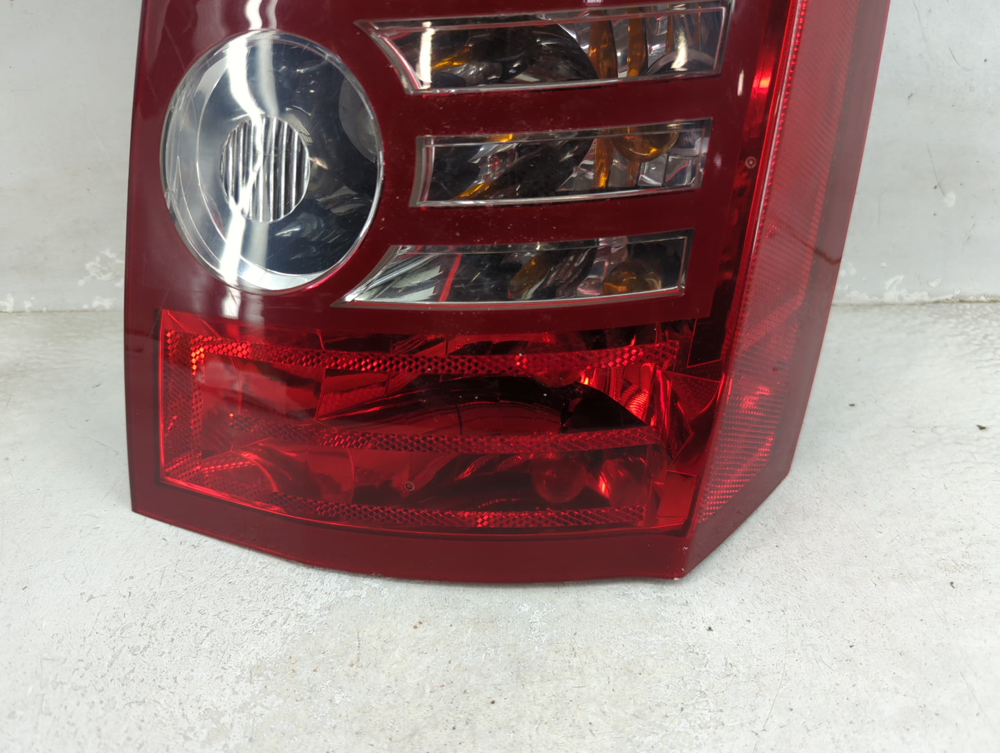 2008-2010 Chrysler 300 Tail Light Assembly Passenger Right OEM P/N:04806372AC Fits Fits 2008 2009 2010 OEM Used Auto Parts -