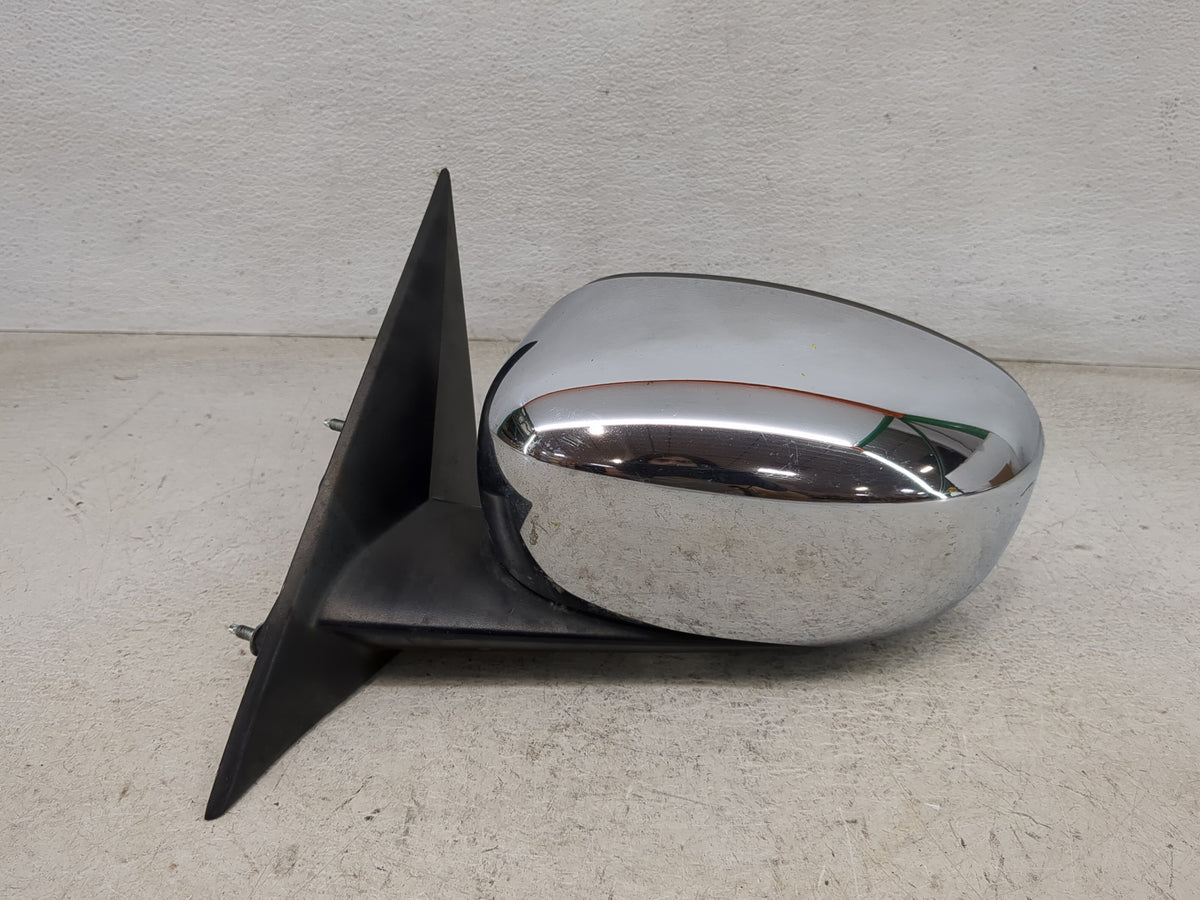 2007-2010 Chrysler 300 Driver Side View Mirror - Left Door Mirror OEM Used - Oemusedautoparts1.com